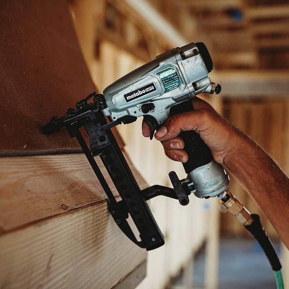 Metabo HPT PRO Finish Stapler, Pro-preferred Pneumatic Power Nailers, Finish Tool for Carpentry & Industrial Uses, All-Metal Key Component, 18 Gauge, 1/4″ Crown Staples, Length 1/2″ to 1-1/2″, N3804A5(N3804A5 – Pro Model)